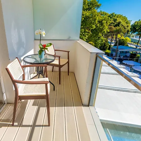 Hotel Mera Brise Mangalia