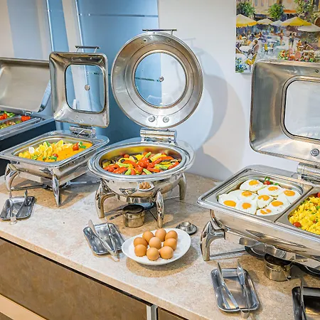 Mera Brise Hotel 4*