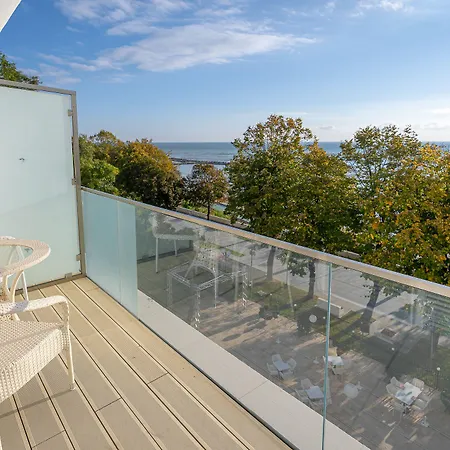 Hotel Mera Brise 4*