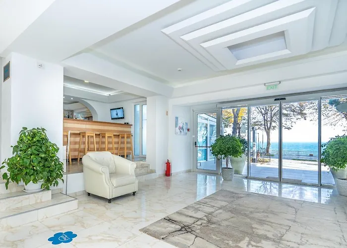 Szálloda Mera Brise Mangalia