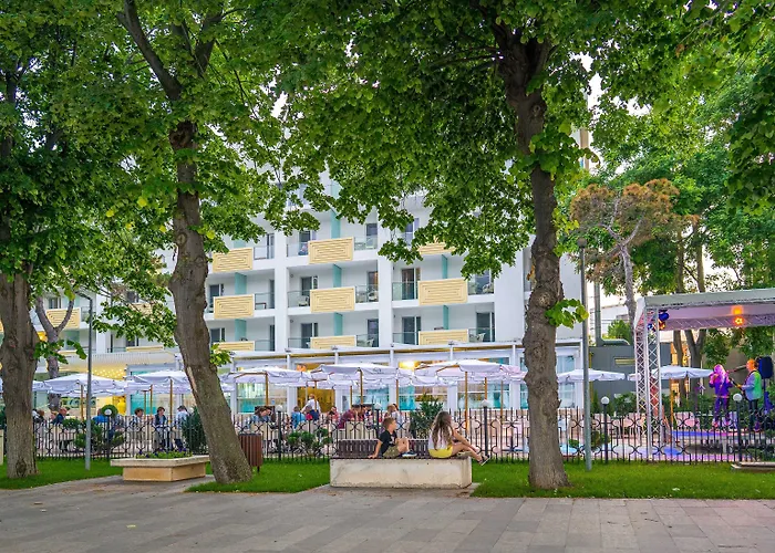 Mera Brise Szálloda